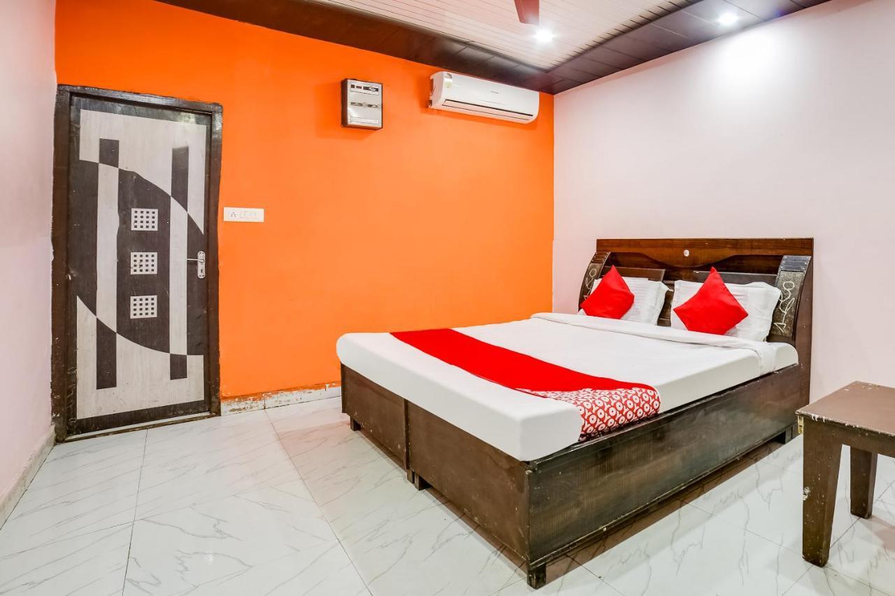 Hotel Oyo 70288 Happy Dhaba Sonipat Exterior foto